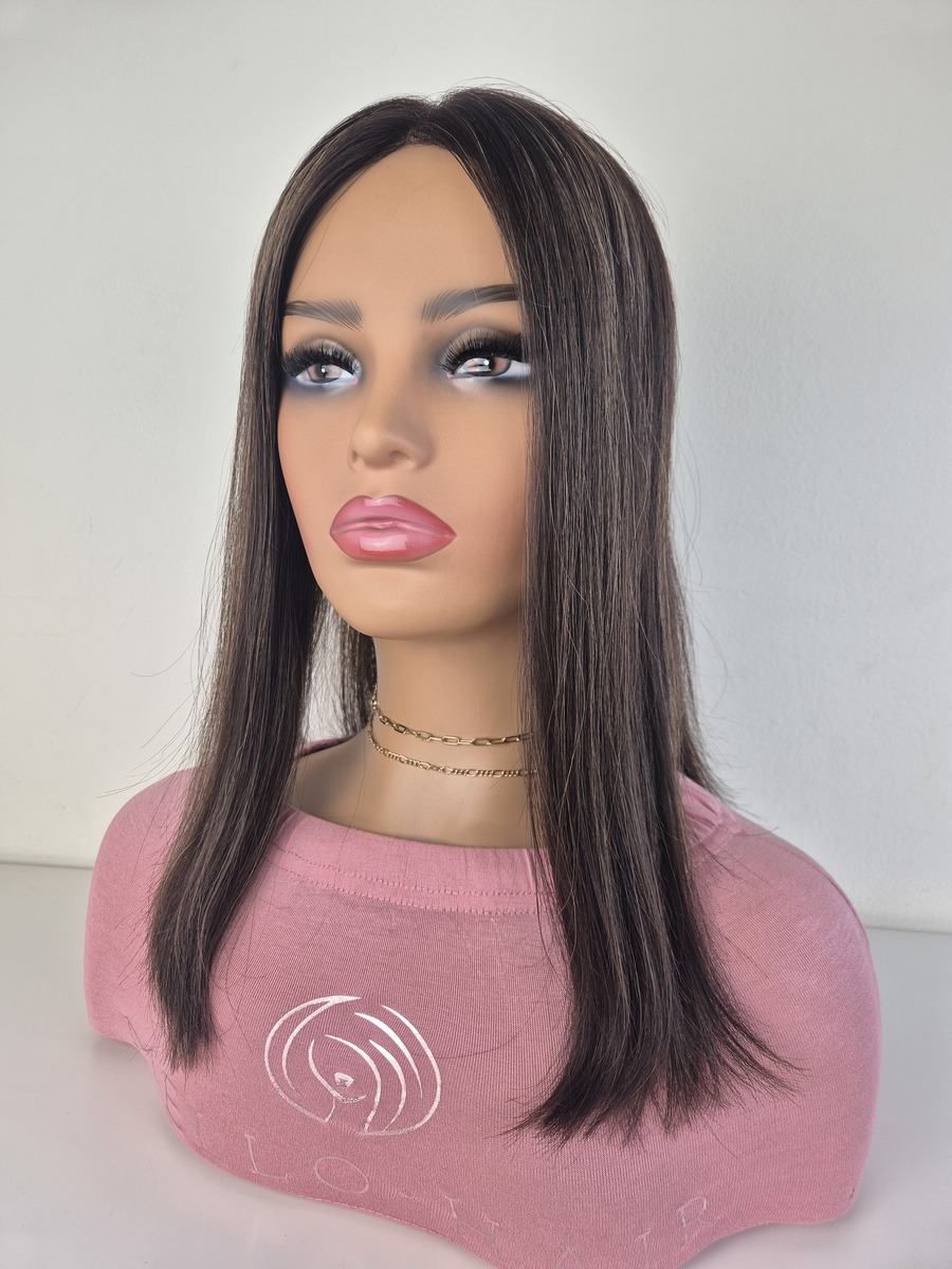 Leanne Lace Topper 16 Inches 1