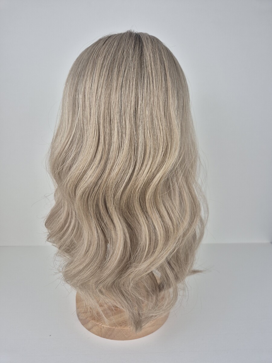 Samantha 5 (1) Samantha 5 (1)