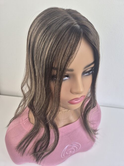 Tiny Topper Mable 6