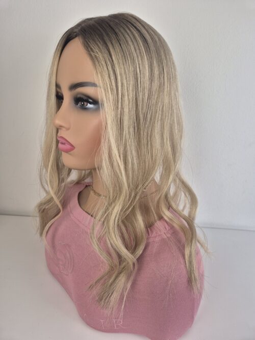 Belle Tiny Topper 4